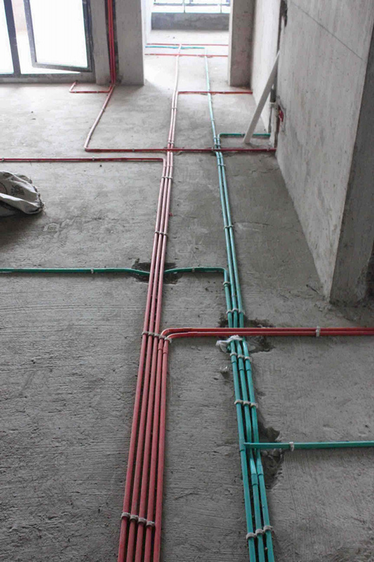 电灯关了之后一闪一闪有危险么,电灯关闭后仍然发出微光