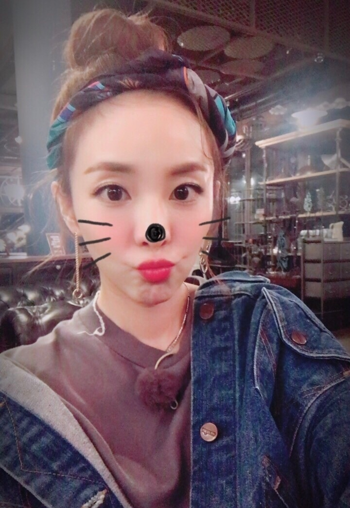 灿烈身材写真,韩圈童颜