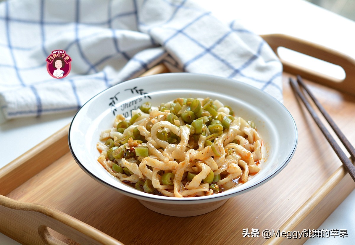 夏天最好吃的手擀面,夏天手擀面怎么吃好吃