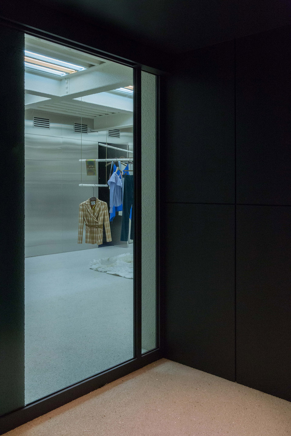 AnderssonBell旗舰店,首尔/CreativeStudioUnravel