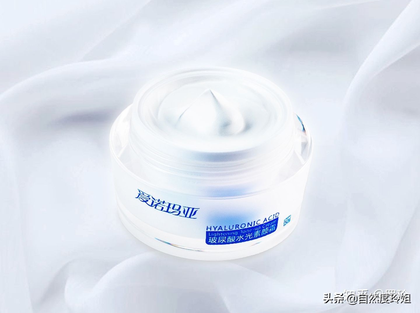 如何快速改善素颜皮肤,怎么做到皮肤又白又发光素颜