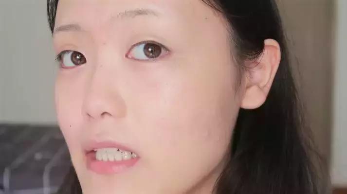 兰蔻沁水和雅诗兰黛测评,兰蔻奇迹薄纱和雅诗兰黛沁水比较