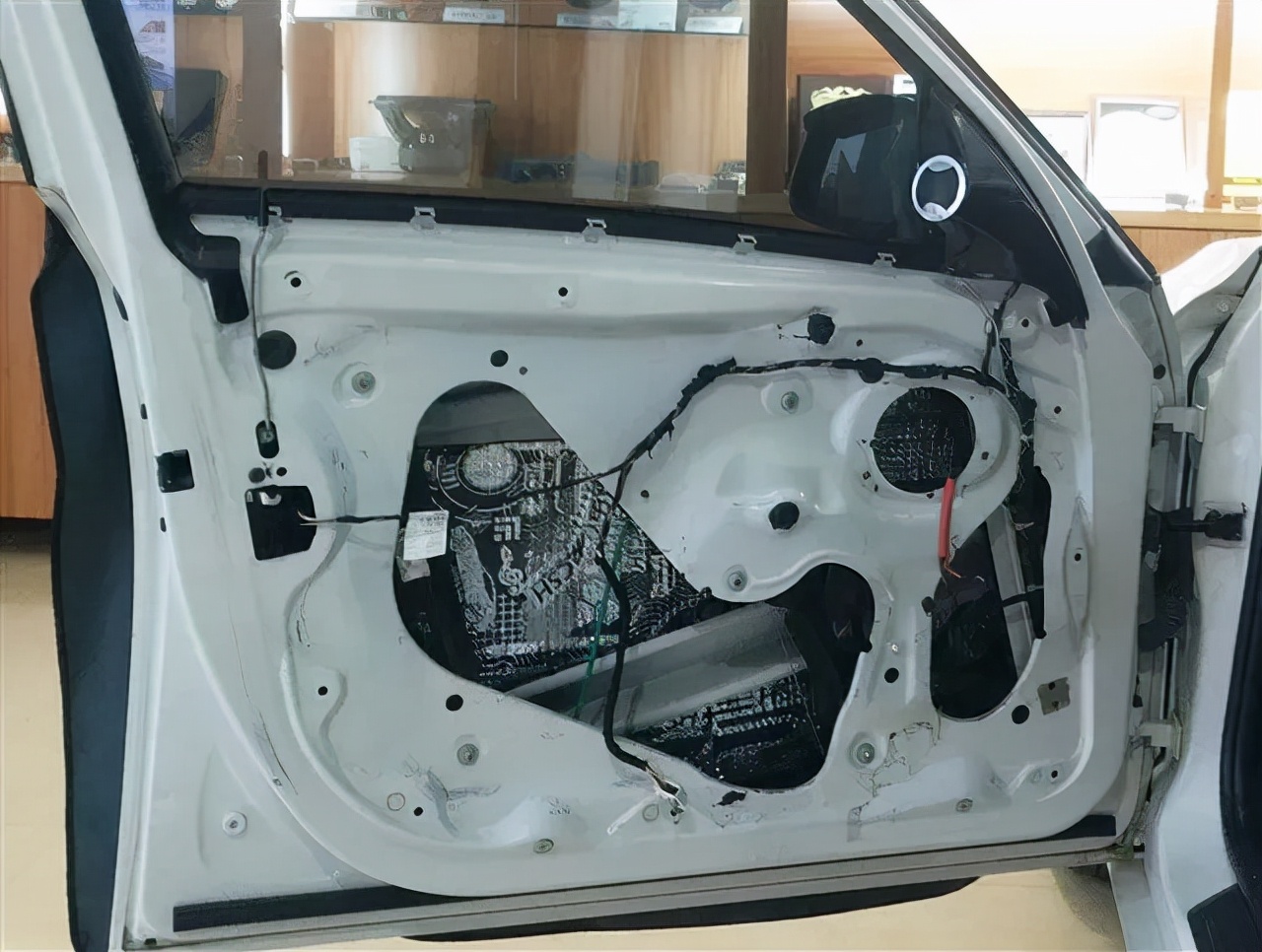 宝马改劲浪音响试听,宝马f18改海螺音响