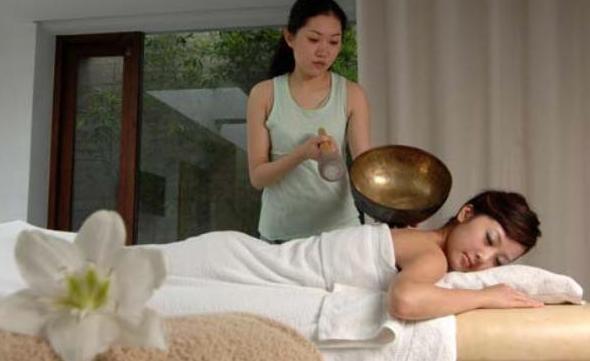 泰国顶级服务态度,泰国旅游身体被掏空