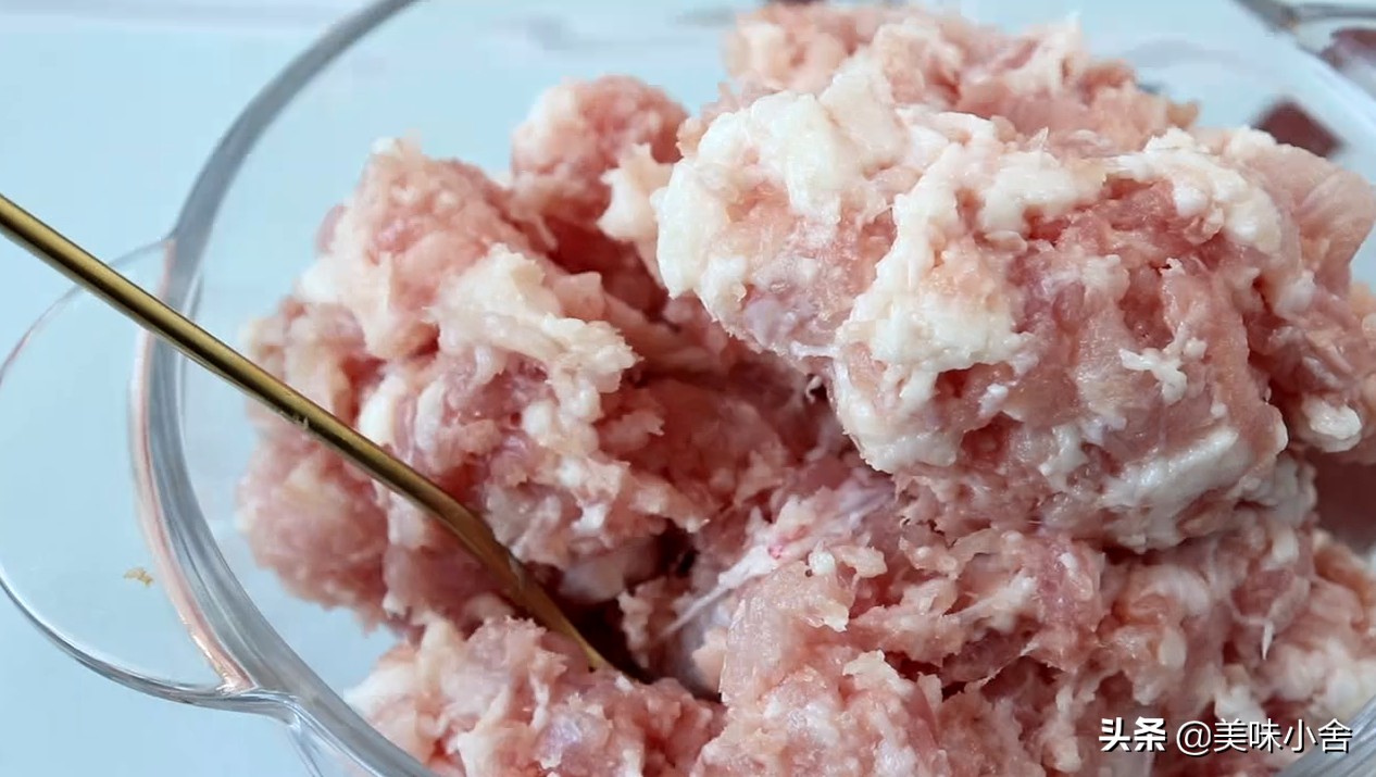 怎么蒸包子不塌陷不回缩,韭菜蒸包子不塌陷不回缩的好方法