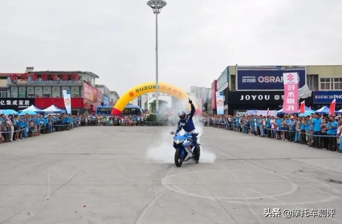 济南铃木150新品,铃木太子intruder150