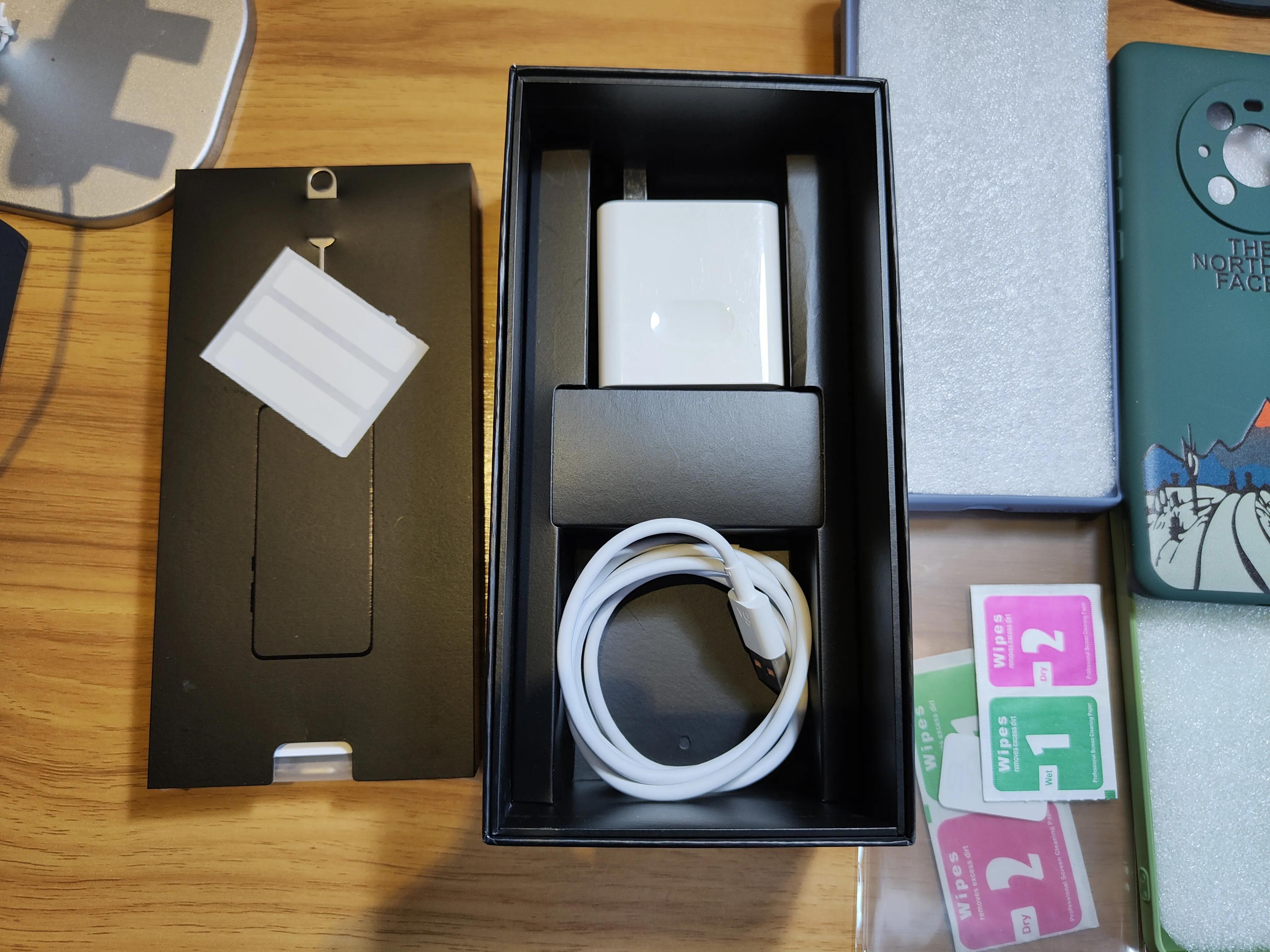 华为mate40pro属于旗舰还是高端,专家评价华为mate40pro怎么样