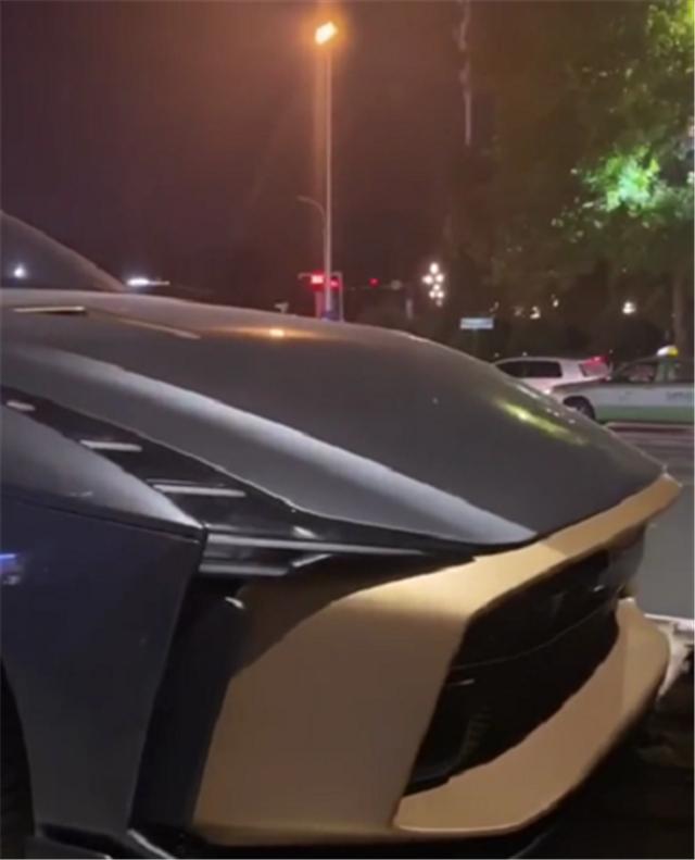 沉浸式体验2024款日产gt-r,2020全新日产gtr