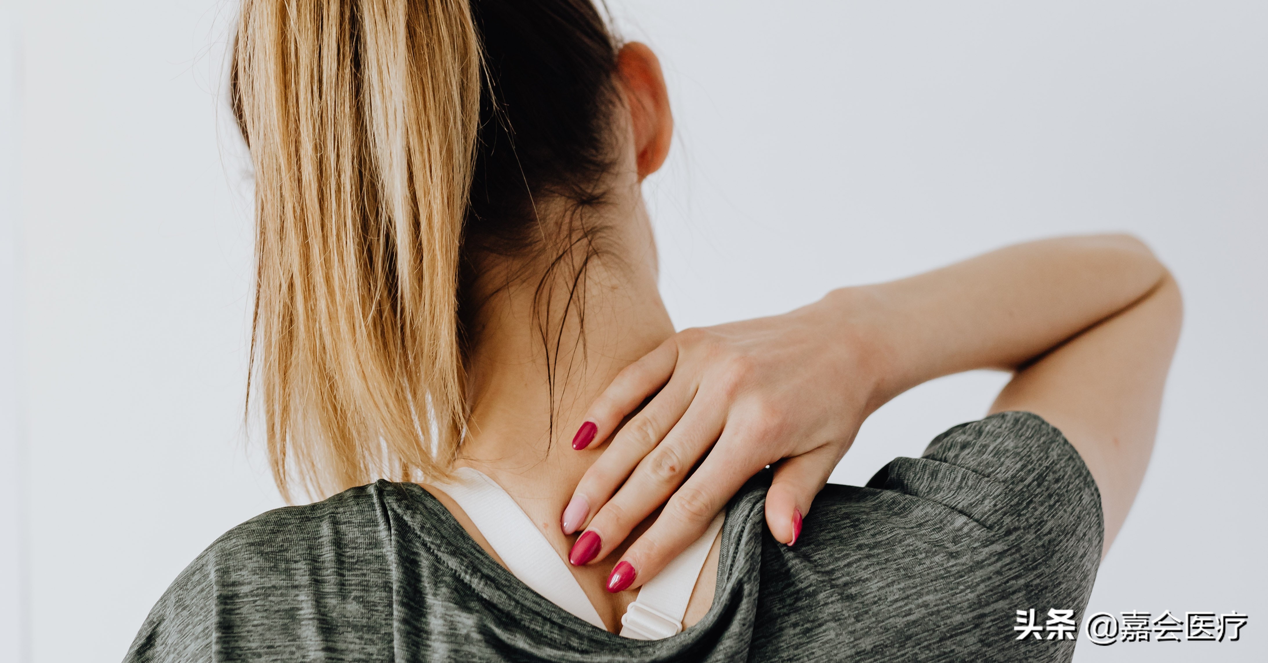 左边颈肩疼痛脖子僵硬怎么缓解,缓解脖子疼痛的动作