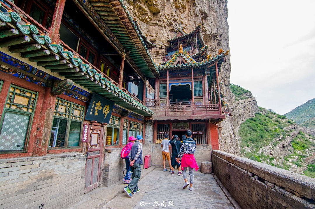 恒山避暑,山西五岳恒山算名胜古迹吧