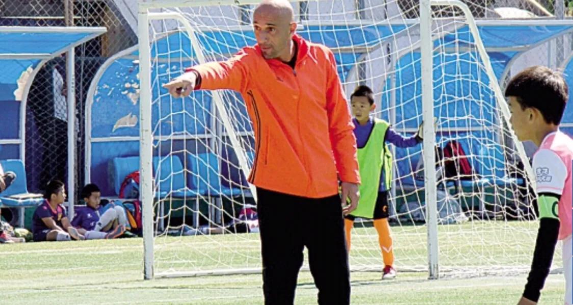 大连市西岗区实验小学足球,大连市西岗区实验小学足球视频