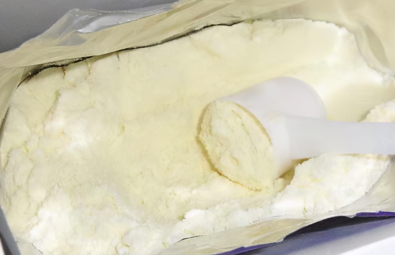 有机纯羊奶与普通配方奶哪个更好,市场上羊奶和牛奶哪个好