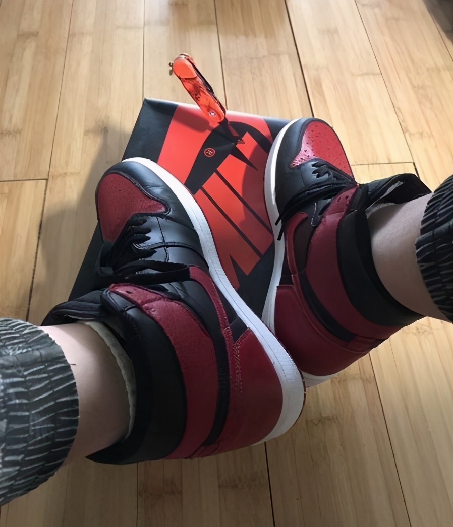 aj1鞋迷必入的三双高颜值aj1球鞋,nikeaj1黑粉脚趾如何辨真假
