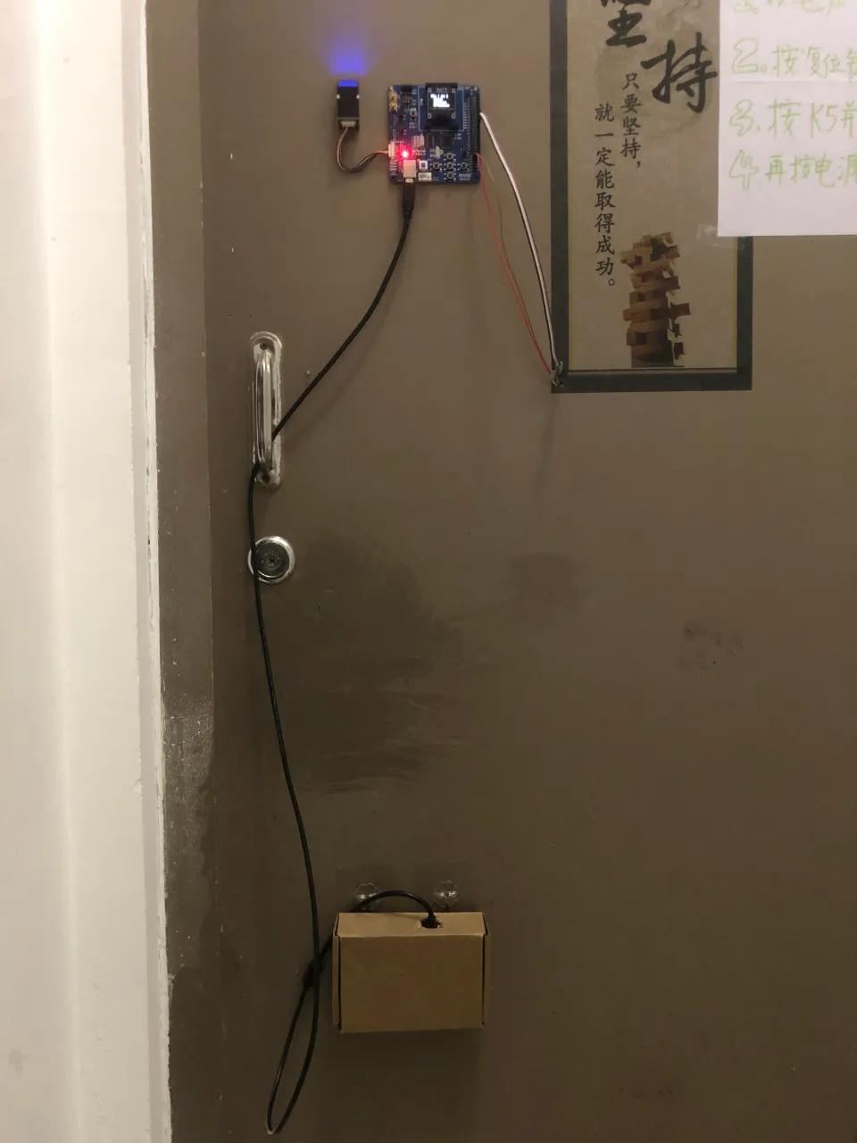 高校宿舍指纹锁,宿舍智能锁学生自制