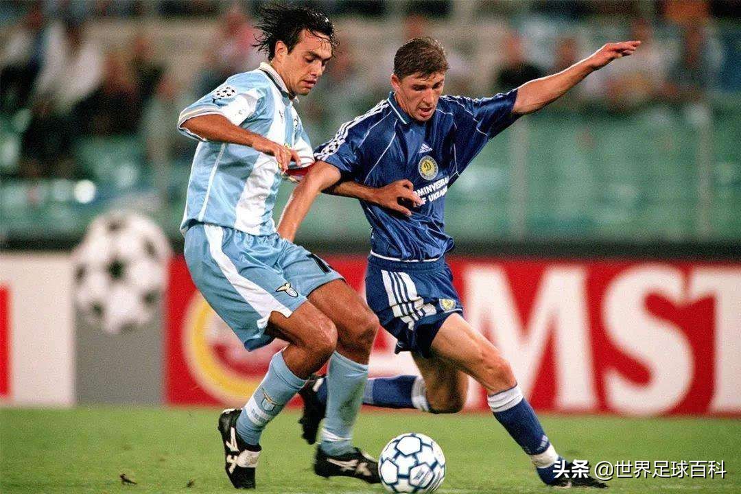 马尔蒂尼和内斯塔上场的动图,马尔蒂尼错失大力神杯