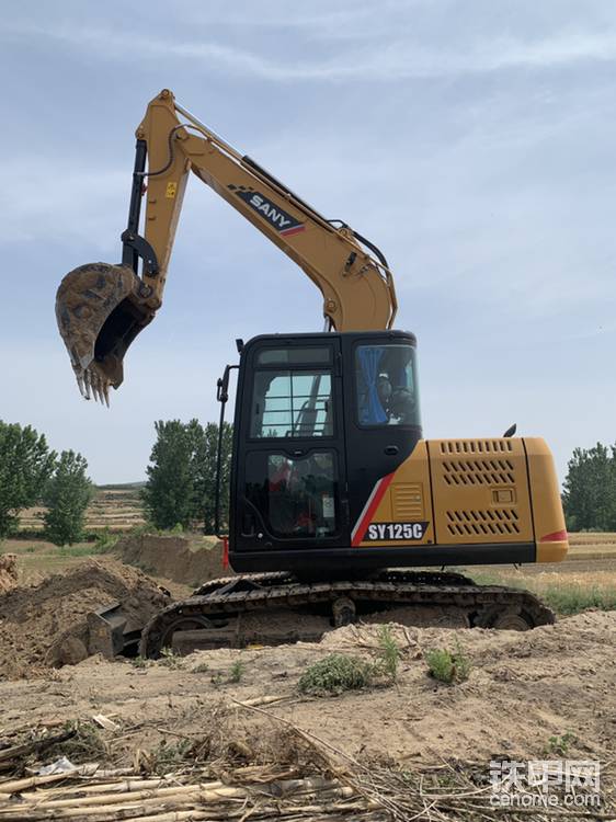 爱机太美了!我与2台三一挖掘机的故事
