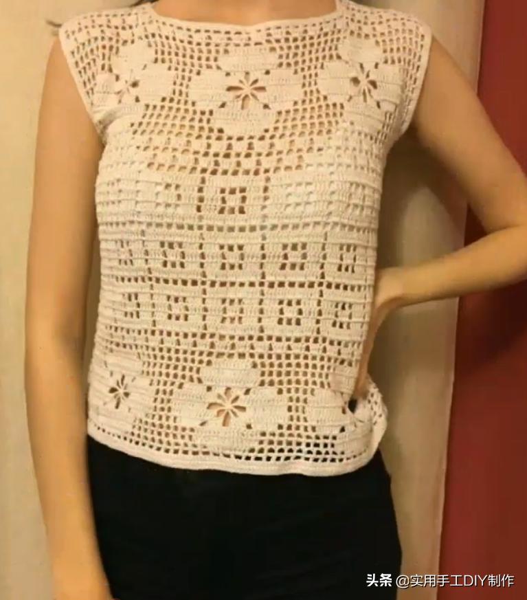 钩针蕾丝背心,针织背心手织花形图案