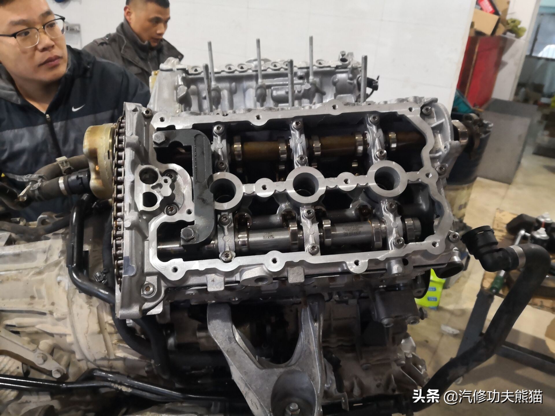 大众途锐急加速发动机故障灯点亮,大众新款途锐车子烧机油