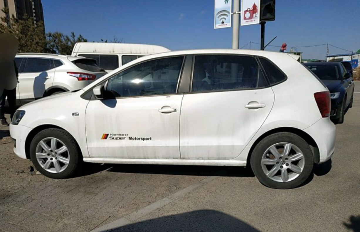 今天给大家推荐一款几万块的自动挡练手车,13年大众Polo