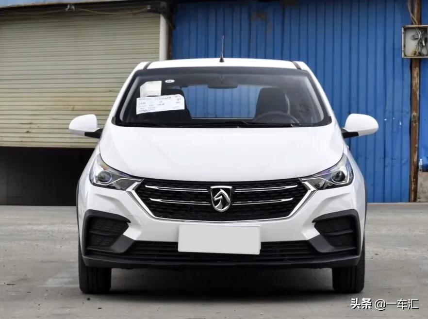 宝骏310家用代步,3万左右自动挡小型宝骏310车