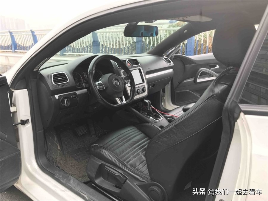 2011款大众尚酷1.4风尚版怎么样,朋友花十几万买了一台国产车