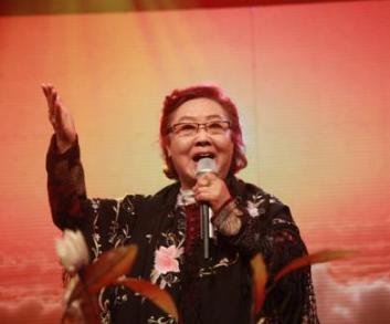 歌曲我的祖国郭兰英,歌曲我的祖国原唱郭兰英完整版