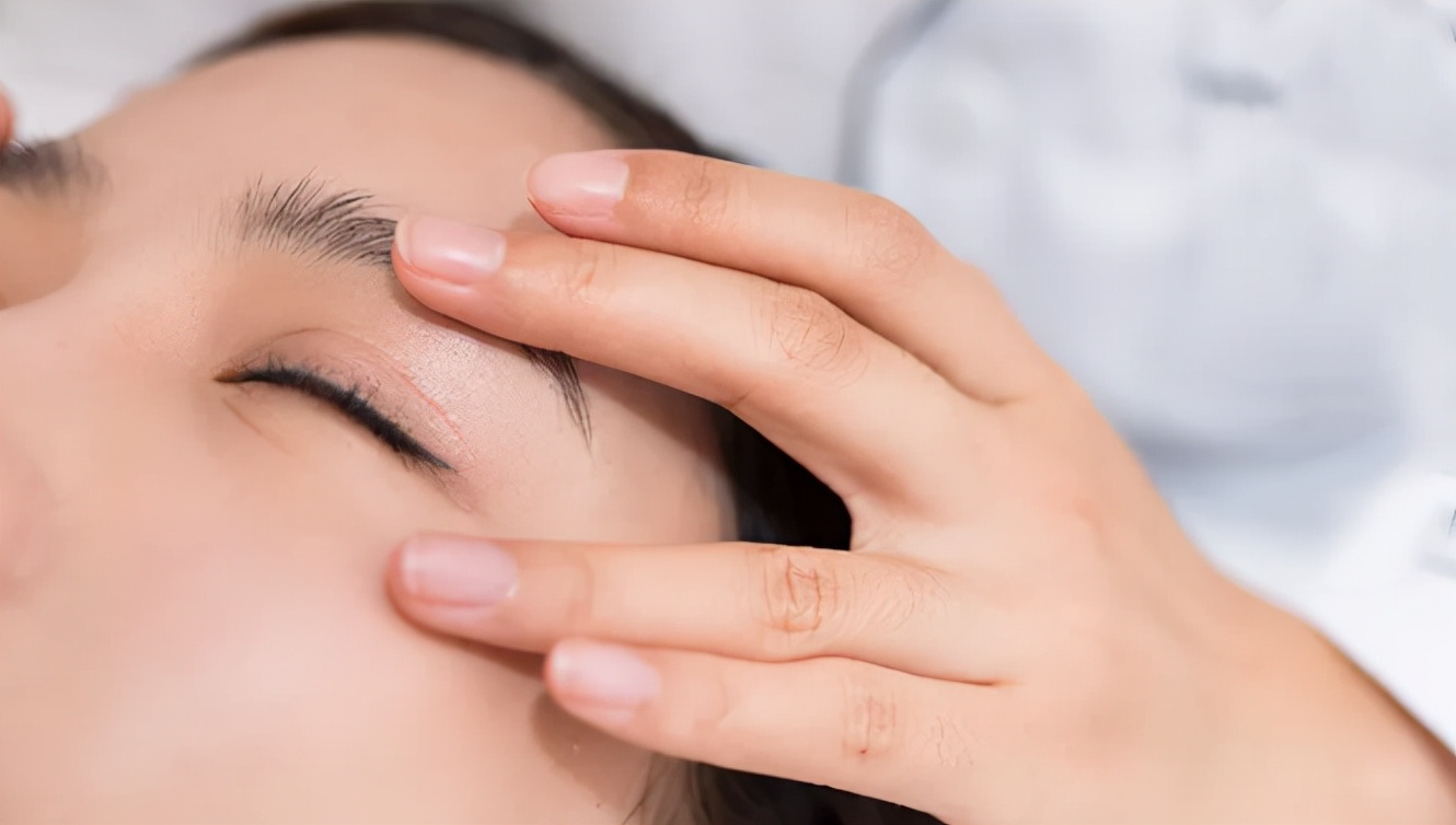 眼部有细纹用眼膜有用吗,眼部细纹眼膜有用吗