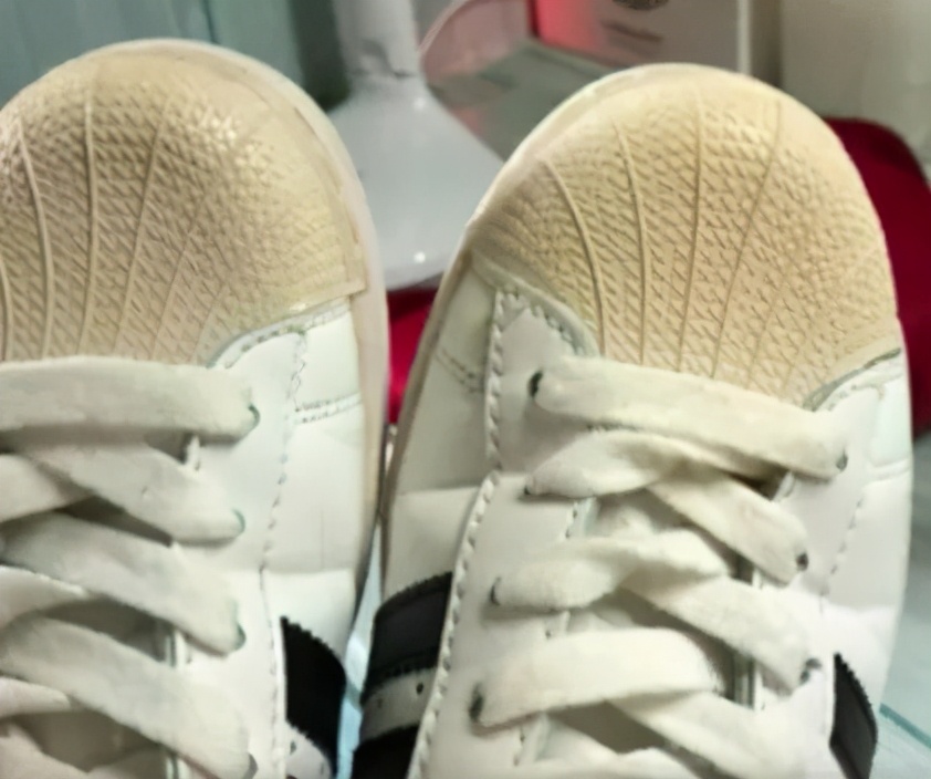 用声波震动来洗鞋子,声波清洗鞋子