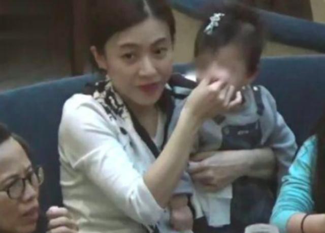 吕丽君刘銮雄分手,吕丽君和刘銮雄相识