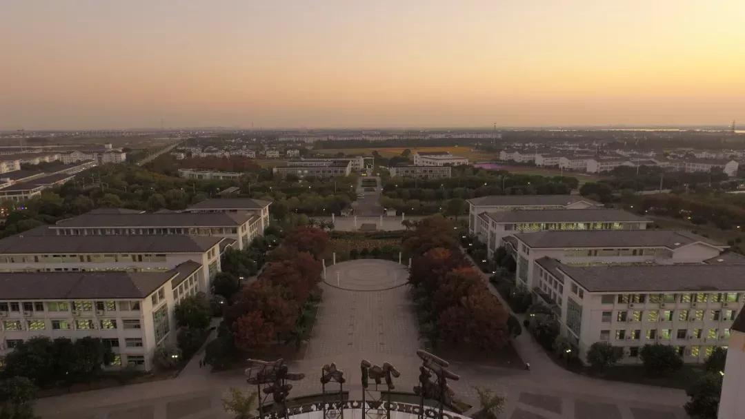 江苏省高校(六十六)苏州大学应用技术学院
