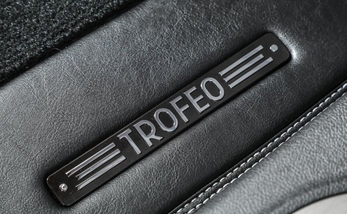 这几款车没有中文名？那买车时应该怎么叫？