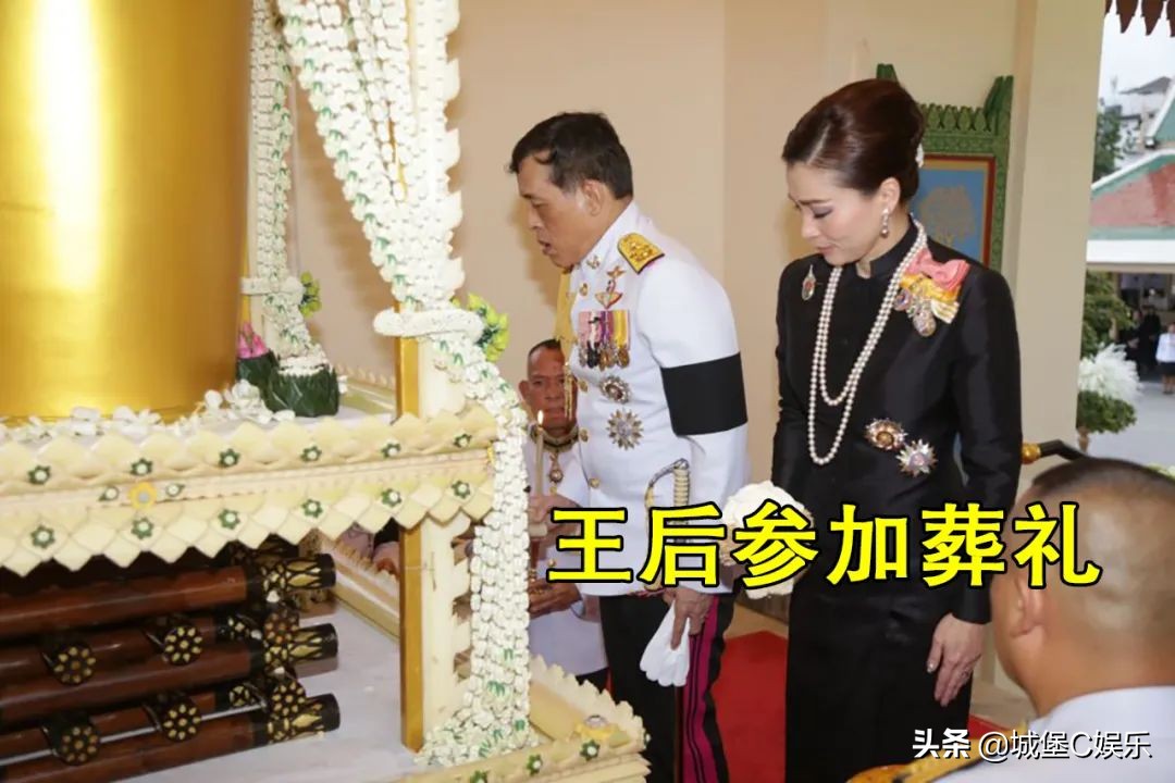 泰国贵妃首次戴“黑珍珠”，创新时尚又神秘，完胜王后的白珍珠