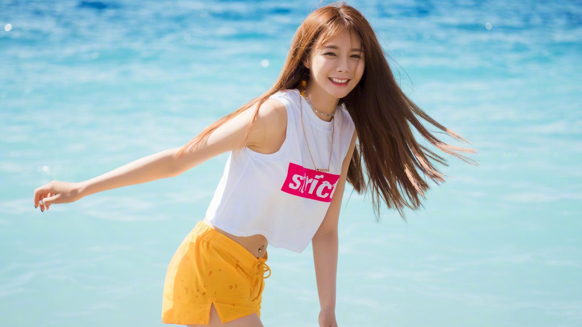 沈梦辰闲置衣服翻倍出售惹争议,沈梦辰闲鱼卖的衣服是正品吗