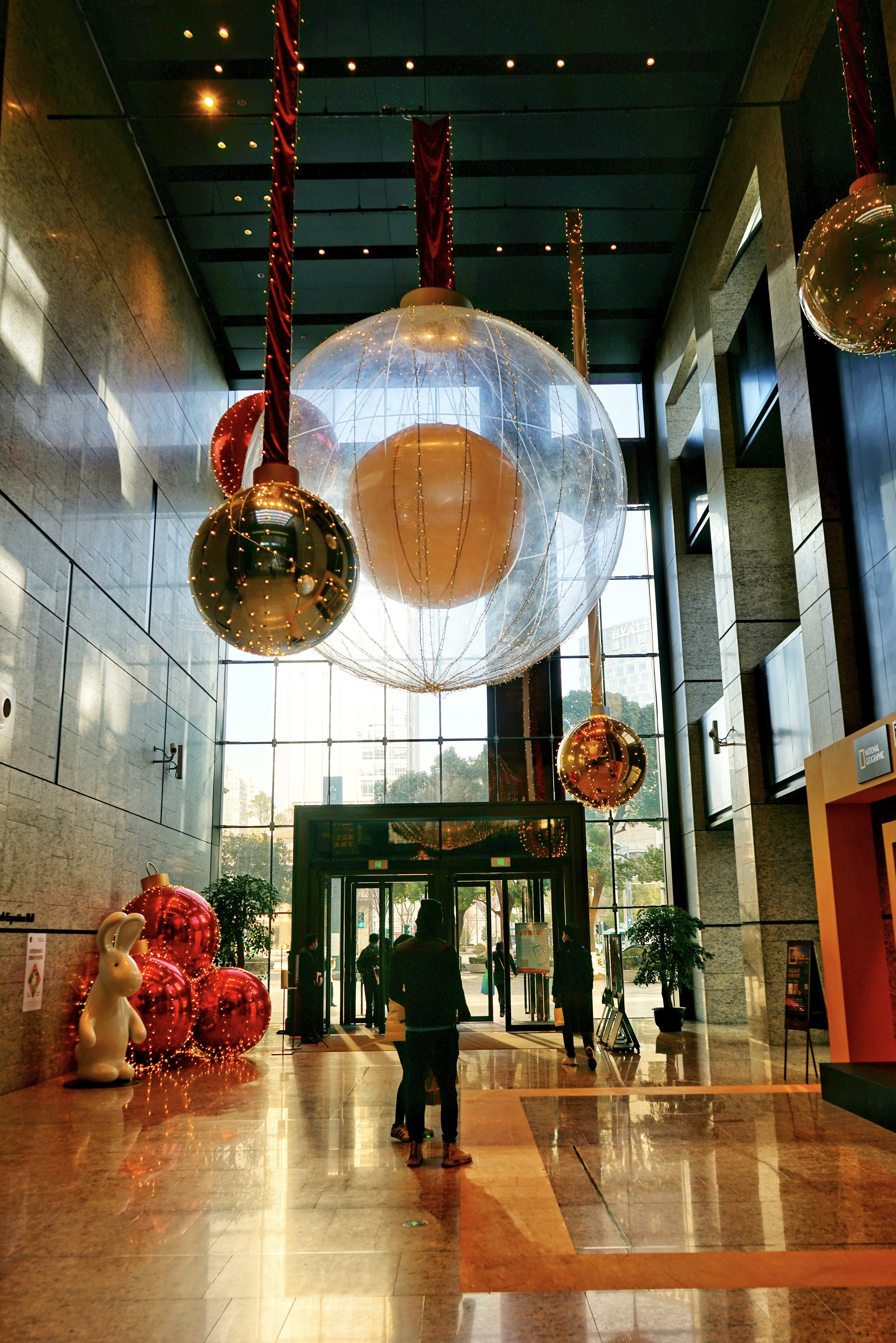 诚品生活苏州店办公室电话,苏州诚品生活有超市吗