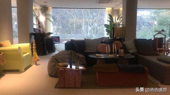 今日附近住宿酒店推荐便宜的,雅安瓦当瓦舍艺悦旅行酒店电话