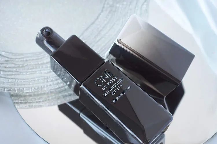 贵妇美白精华测评,不花冤枉钱国货推荐