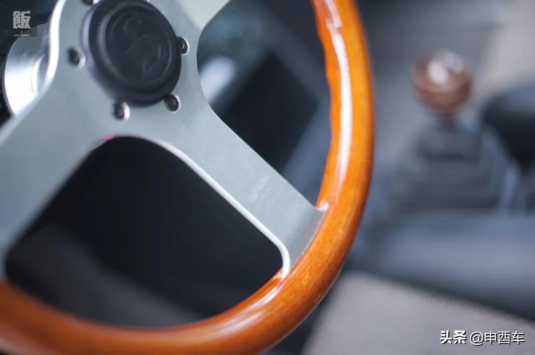 桑塔纳老款星空顶,最漂亮的老款桑塔纳