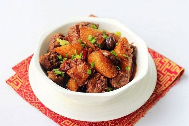 秋天吃鸭肉最好吃的8种做法,春天的鸭肉怎么做才好吃