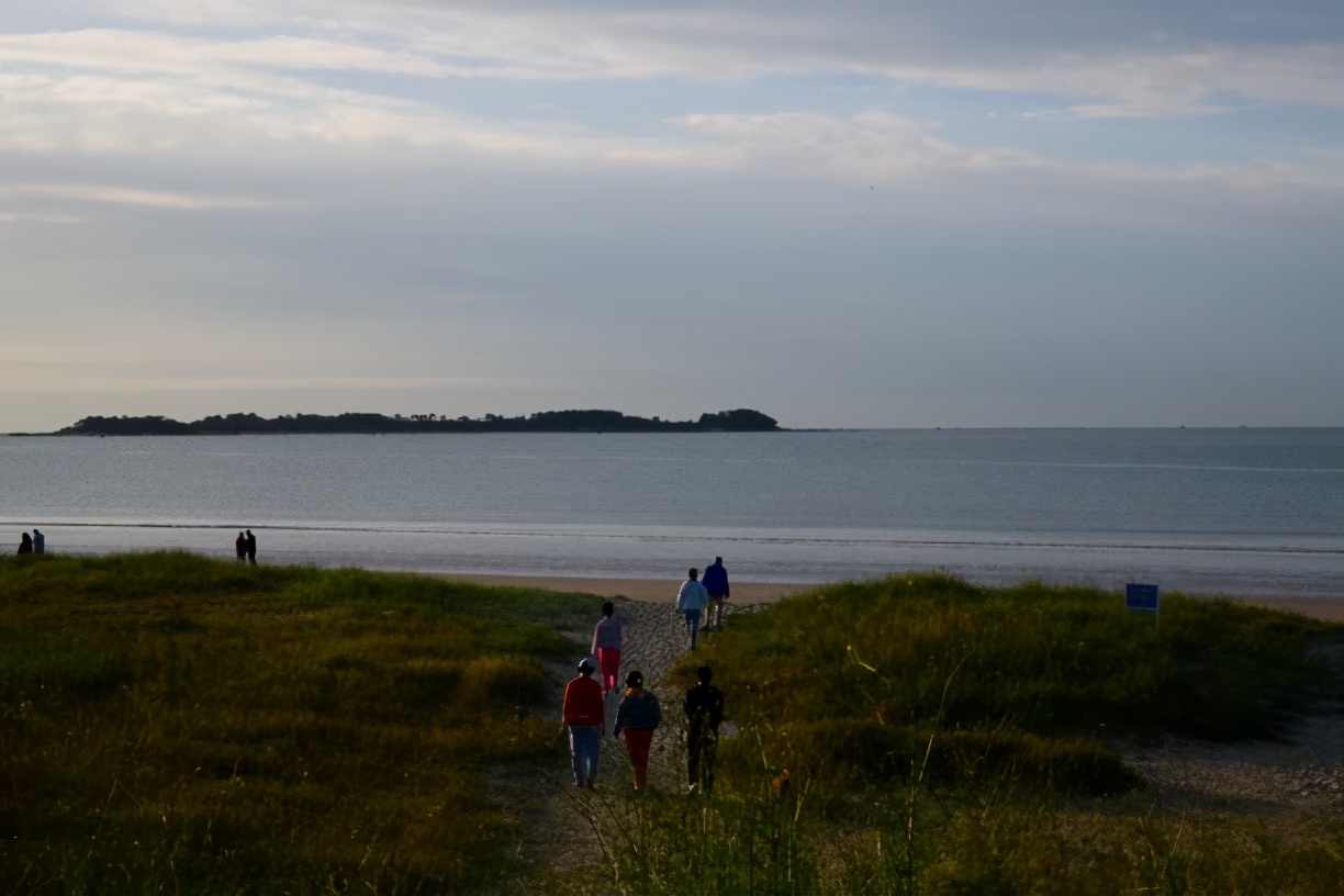 威海银滩风景视频,探访威海乳山的美丽风光