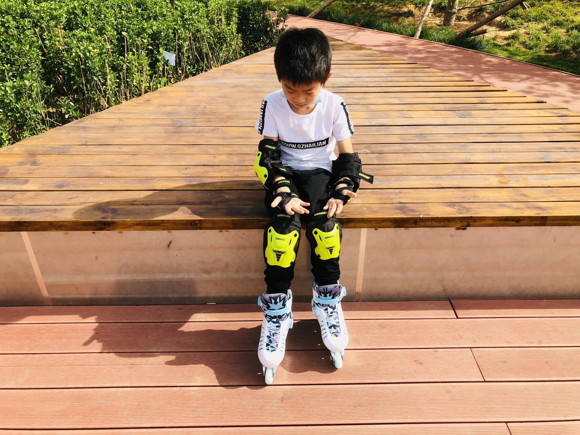轮滑鞋5-12岁初学者酷骑,cooghi酷骑儿童轮滑鞋测评