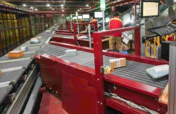 国内快递比较差的有哪些,哪个快递公司最慢服务最差