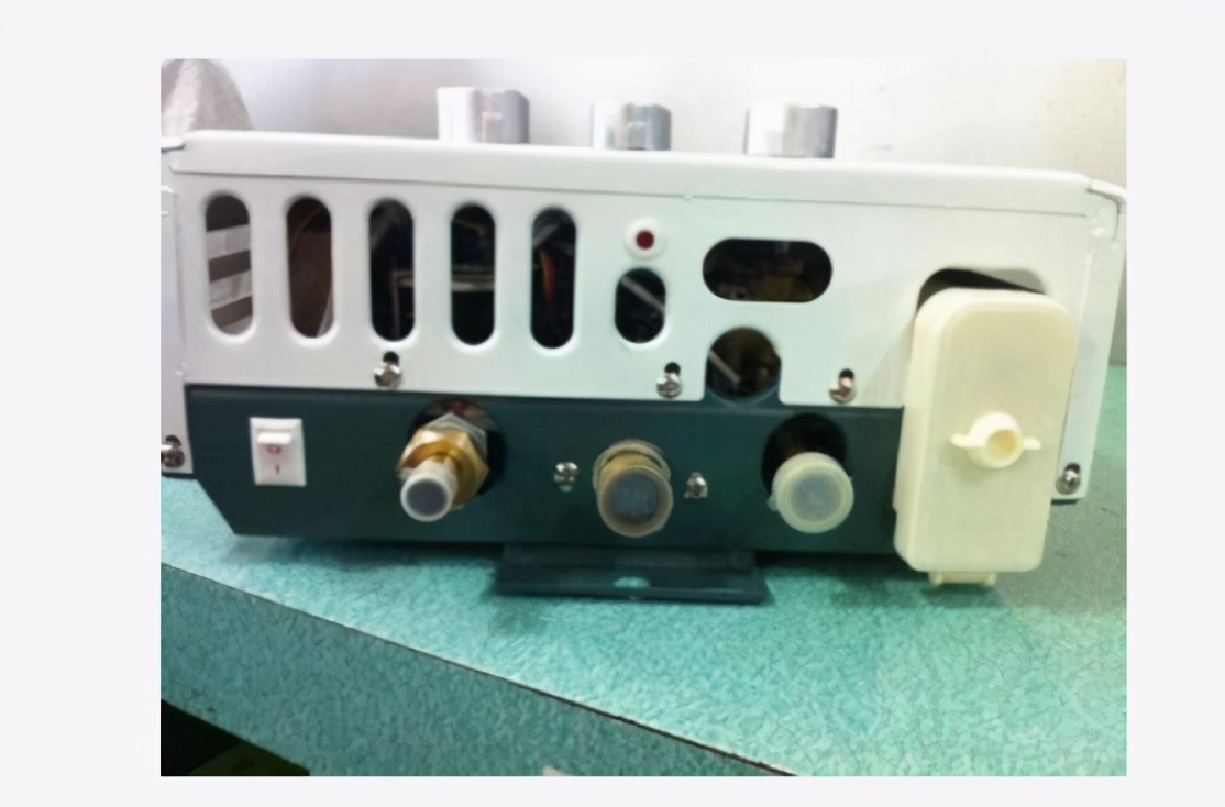 热水器一会就变凉水,美的燃气热水器用一会就出来凉水