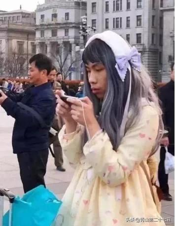 女生的腿可以折叠吗,女生的腿可以弯到什么程度