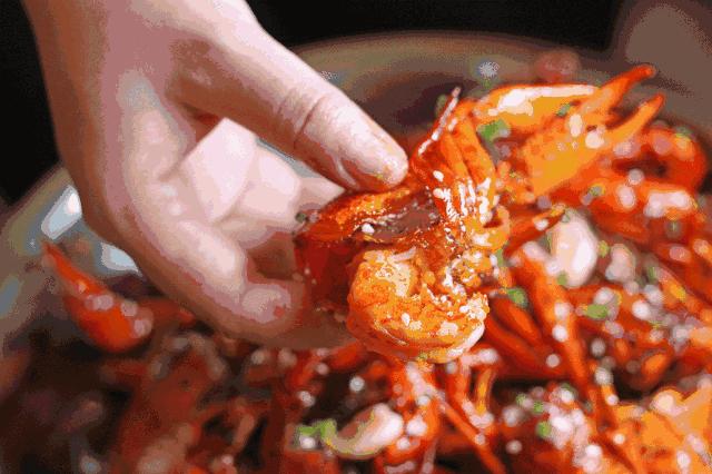 麻辣龙利鱼豆腐虾,虾滑龙利鱼番茄