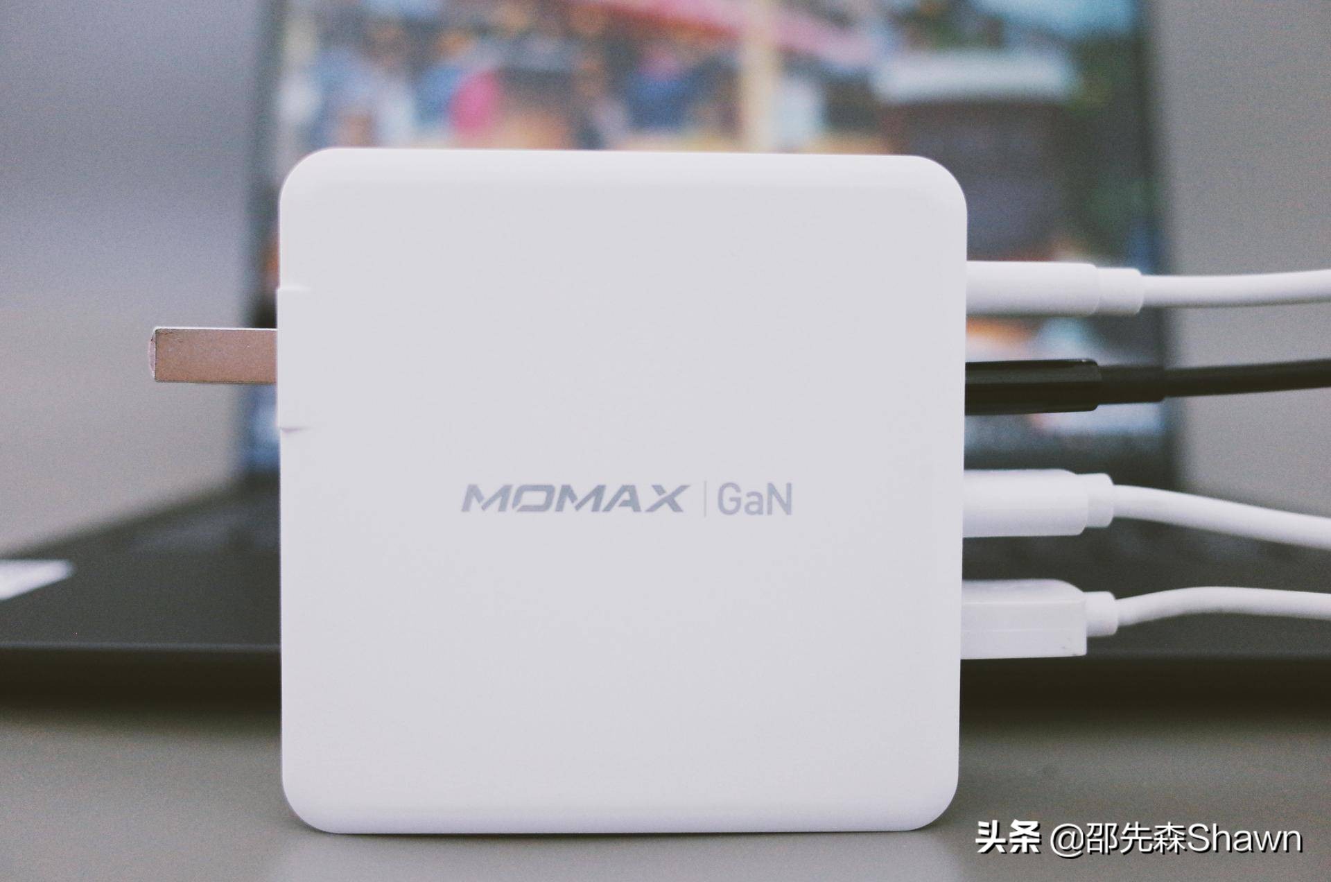 摩米士充电器35w给苹果充电好么,摩米士氮化镓65w充电器测评