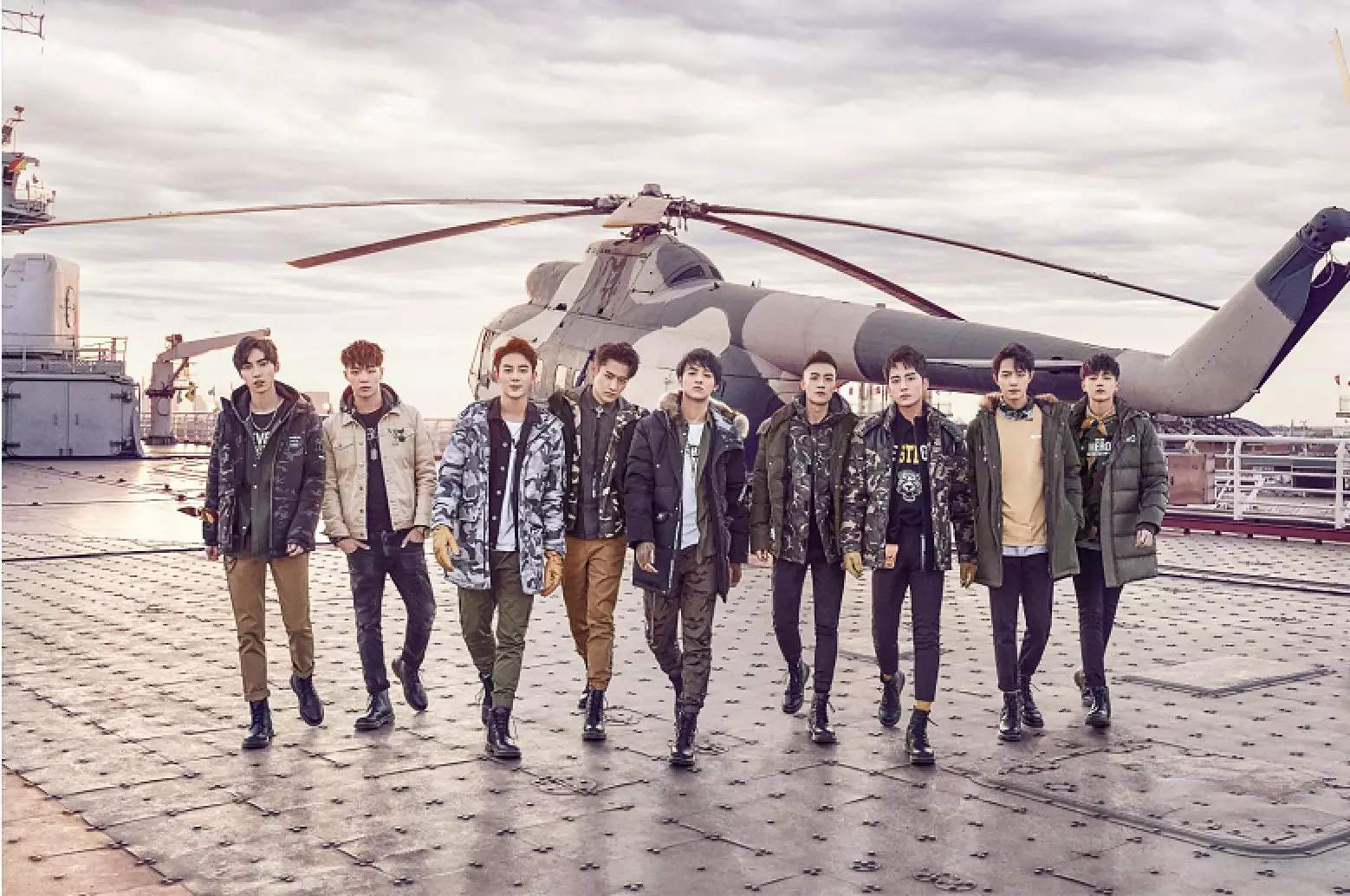 硬糖少女303团名解读,r1se听到硬糖少女303团名的反应