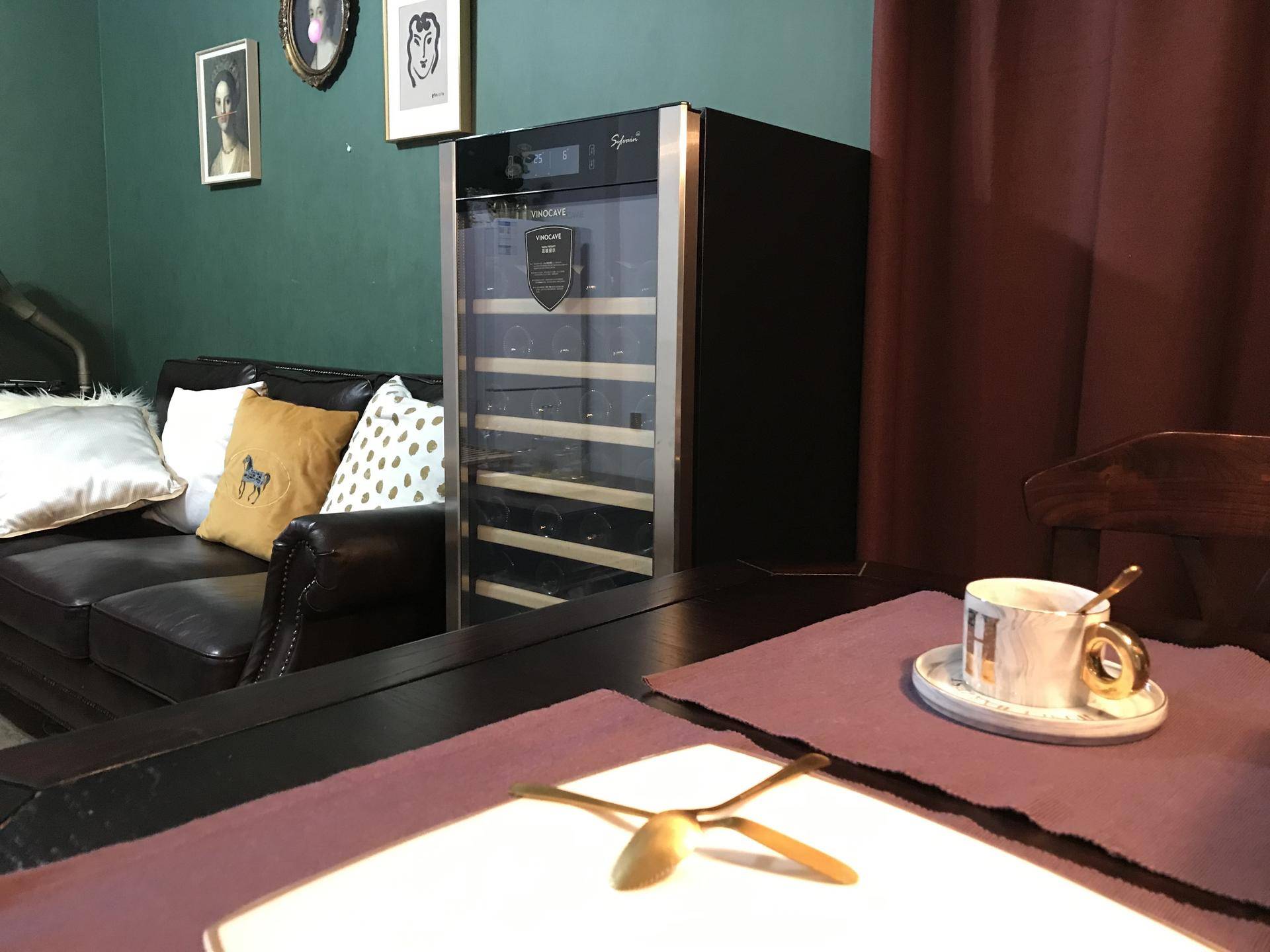 维诺卡夫cwc168a恒温酒柜,维诺卡夫独立式红酒柜怎么调温度