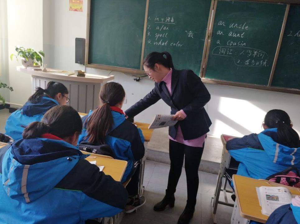 福建学校教师节老师被停职,温州一老师要求教师节被停职