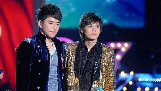 朱一龙罗云熙谁的颜值高,朱一龙存在感十足罗云熙