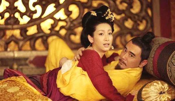 李世民怎么处理李渊退位后的儿子,李世民是怎么劝退突厥的进攻